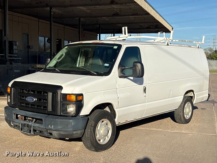 image for item EU7449 2008 Ford E350 van