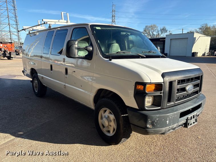 image for item EU7449 2008 Ford E350 van