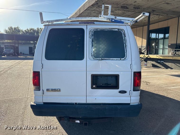 image for item EU7449 2008 Ford E350 van