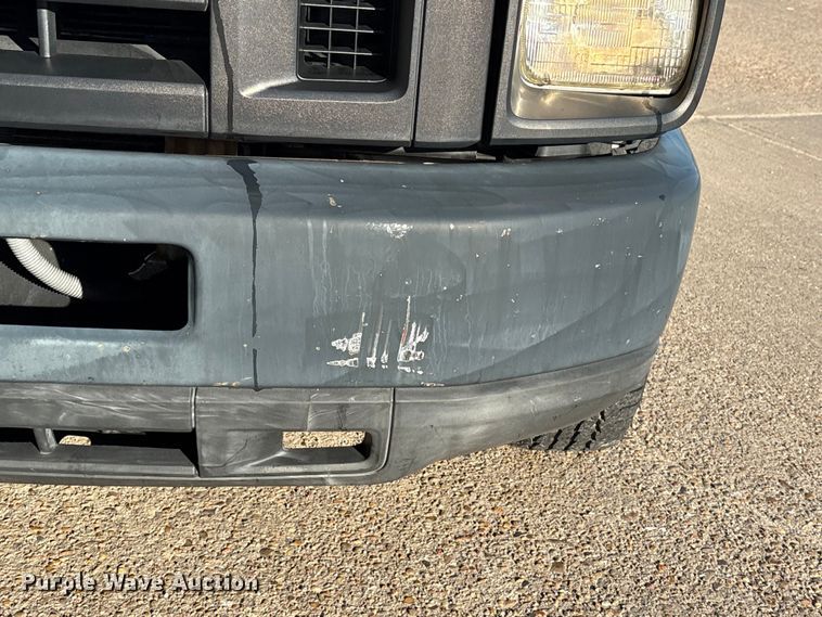 image for item EU7449 2008 Ford E350 van