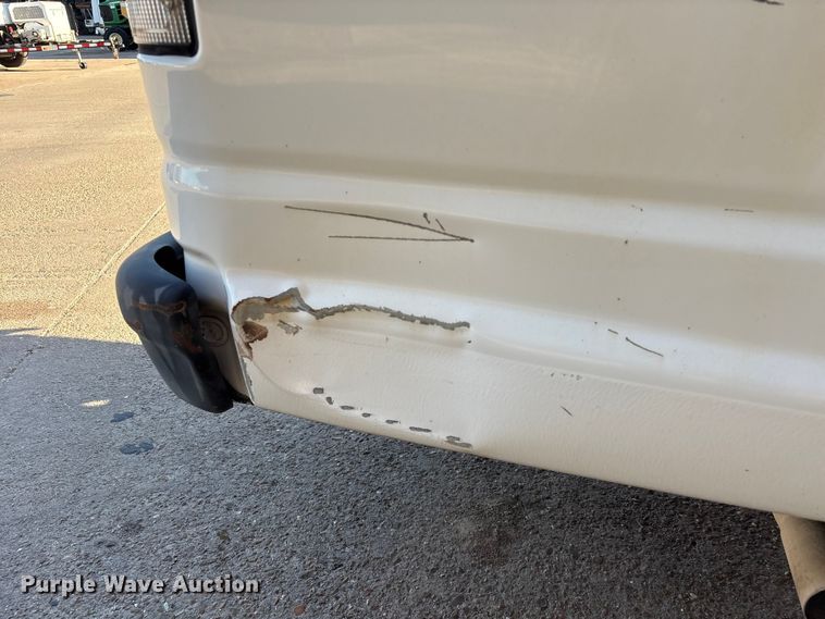 image for item EU7449 2008 Ford E350 van