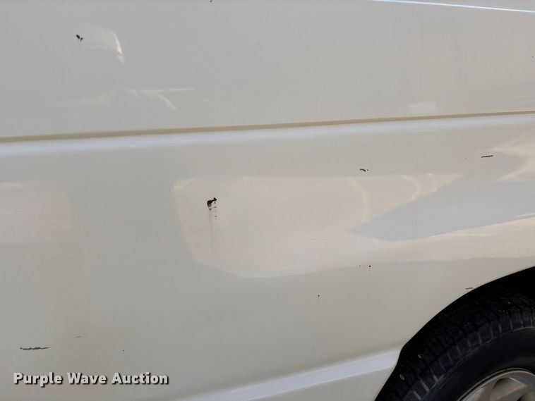 image for item EU7449 2008 Ford E350 van