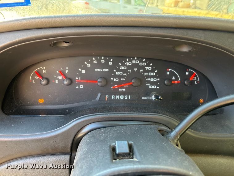 image for item EU7449 2008 Ford E350 van