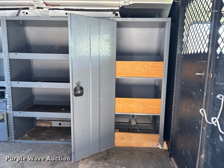 image for item EU7449 2008 Ford E350 van