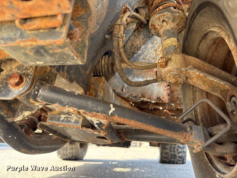 image for item EU7455 2012 Kawasaki Mule KAF620M utility vehicle