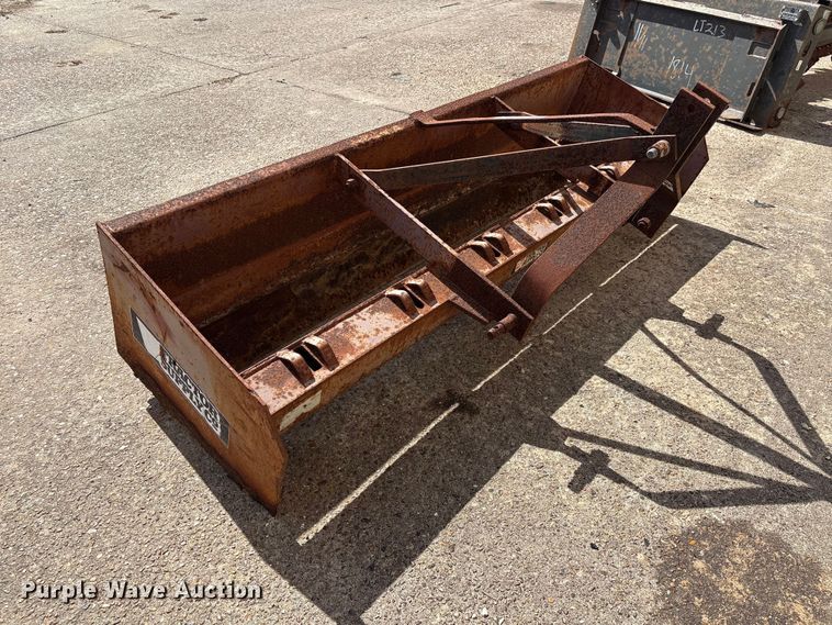 image for item EU7457 Box blade