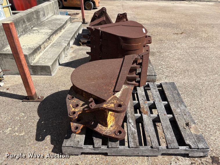 image for item EU7458 (4) buckets