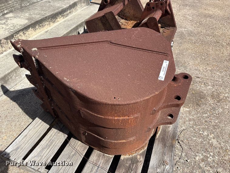 image for item EU7458 (4) buckets