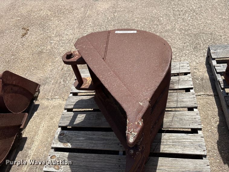 image for item EU7458 (4) buckets