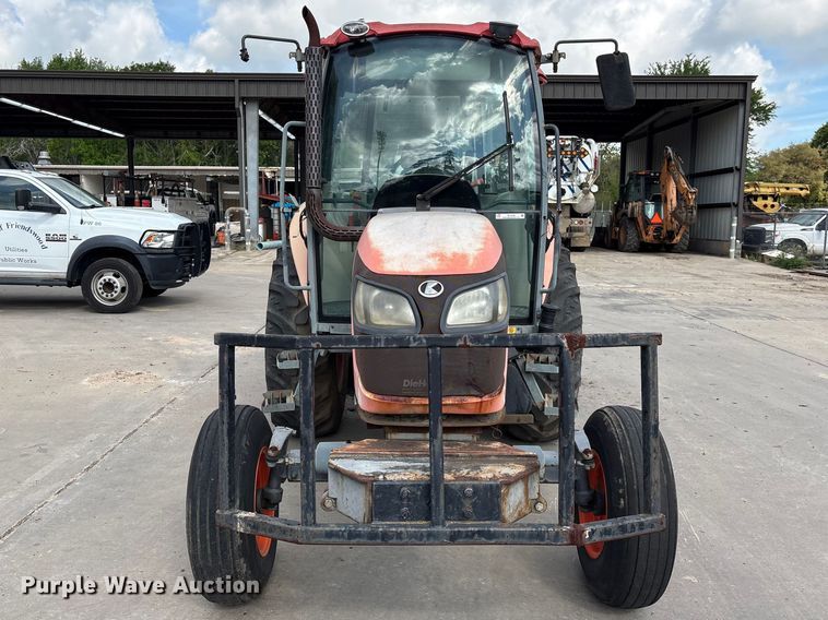 image for item EU7479 Kubota M6040 tractor