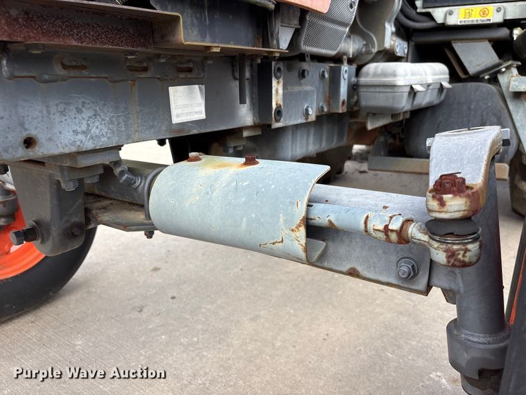 image for item EU7479 Kubota M6040 tractor