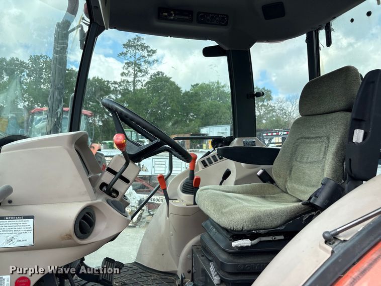 image for item EU7479 Kubota M6040 tractor