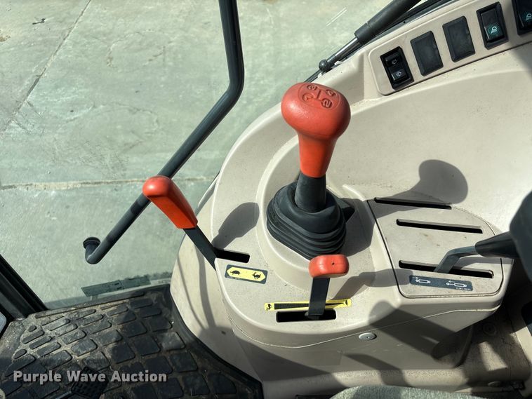 image for item EU7479 Kubota M6040 tractor