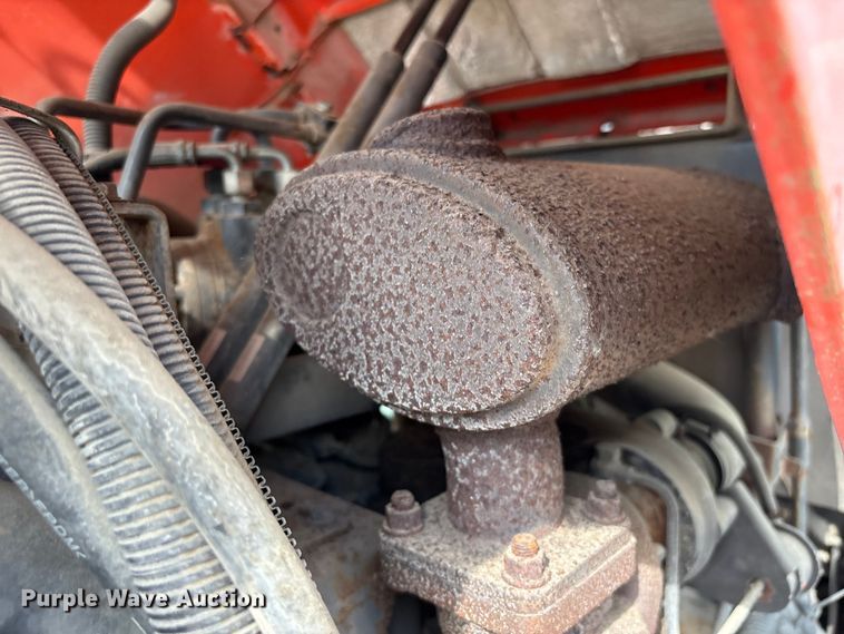 image for item EU7479 Kubota M6040 tractor