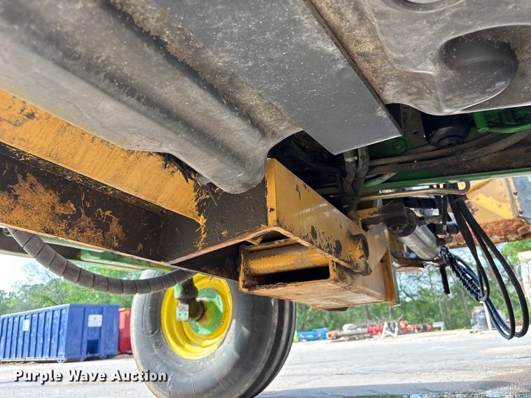 image for item EU7480 John Deere 6415 tractor