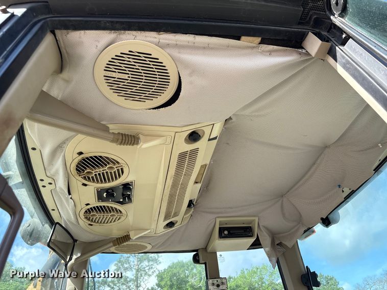 image for item EU7480 John Deere 6415 tractor