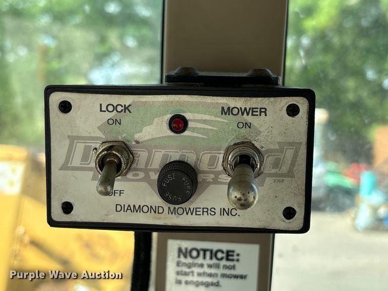 image for item EU7480 John Deere 6415 tractor