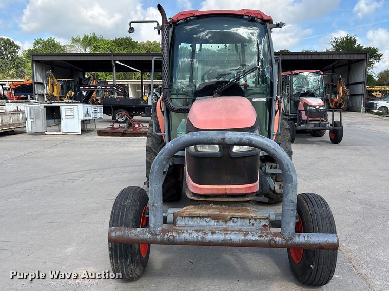 image for item EU7481 Kubota M6040 tractor