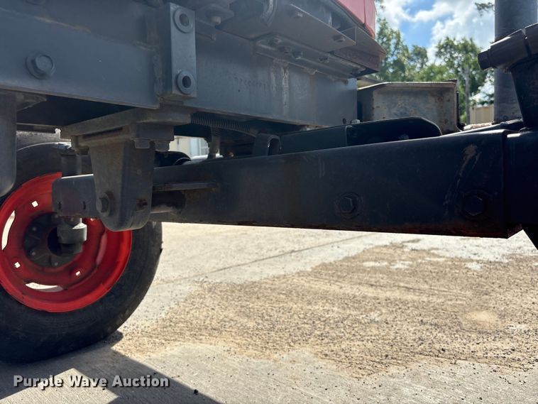 image for item EU7481 Kubota M6040 tractor