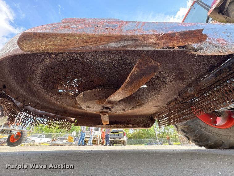 image for item EU7481 Kubota M6040 tractor