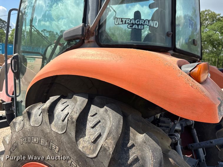 image for item EU7481 Kubota M6040 tractor