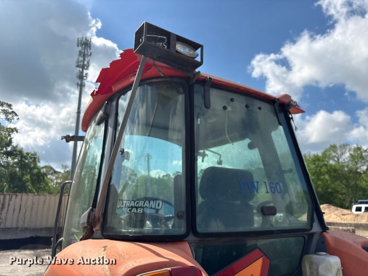 image for item EU7481 Kubota M6040 tractor