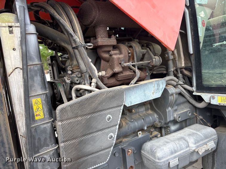 image for item EU7481 Kubota M6040 tractor