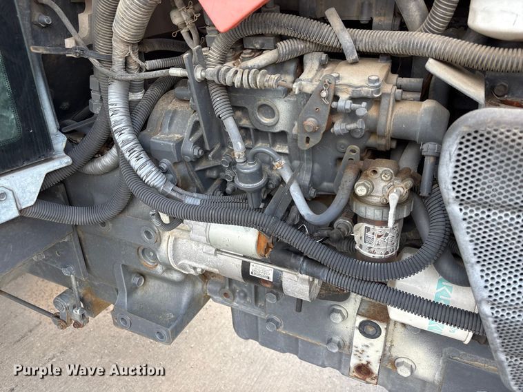 image for item EU7481 Kubota M6040 tractor