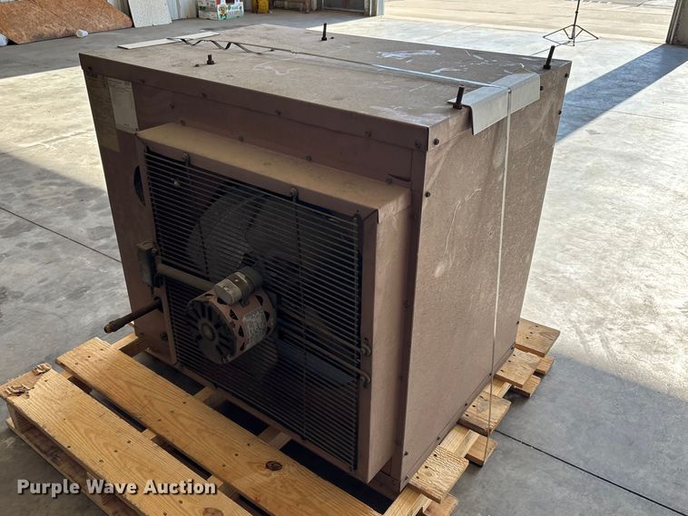 image for item EV2042 1997 Reznor FT200 heater