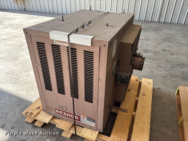 image for item EV2042 1997 Reznor FT200 heater