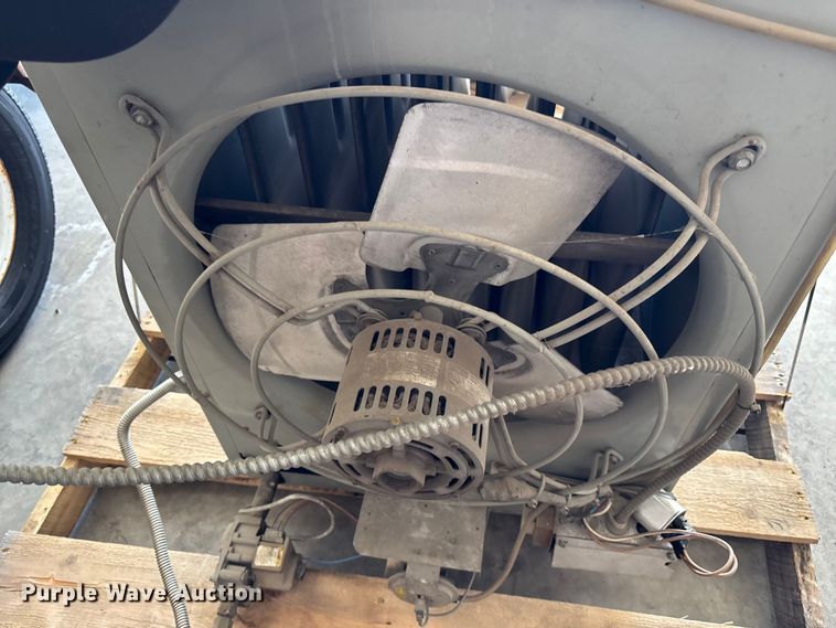 image for item EV2043 (2) Modine PV 175AE0130 heaters