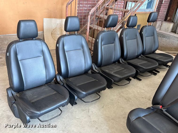 image for item EV2044 (13) automotive seats