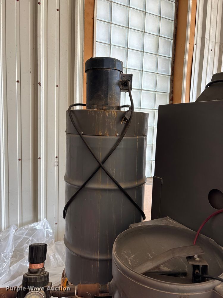 image for item EV2046 Econoline blast cabinet