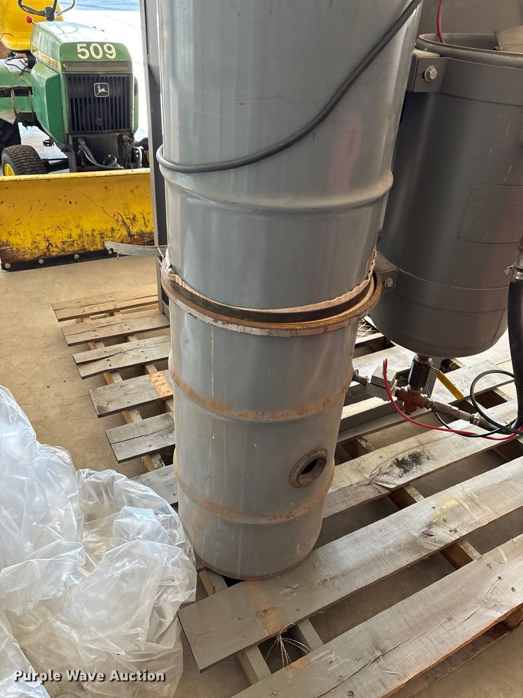 image for item EV2046 Econoline blast cabinet