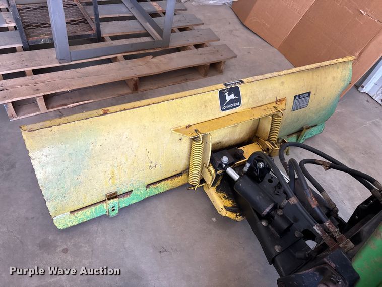 image for item EV2047 John Deere 317 lawn tractor