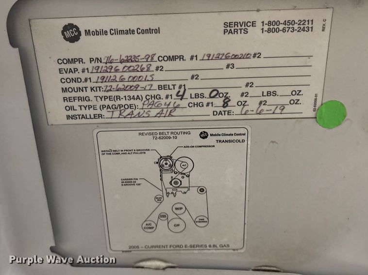 image for item EV2843 2019 Ford E450 shuttle bus