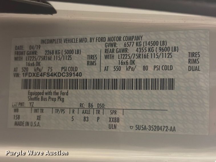 image for item EV2843 2019 Ford E450 shuttle bus