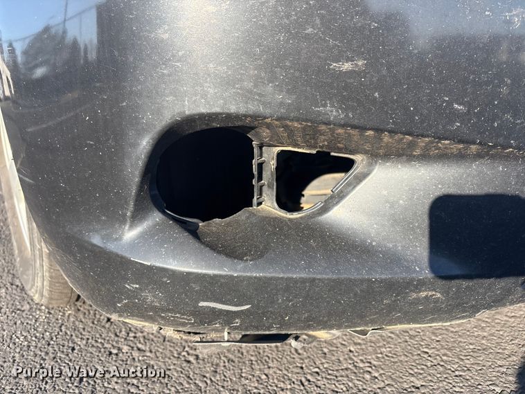 image for item EV2855 2014 Toyota Sienna van