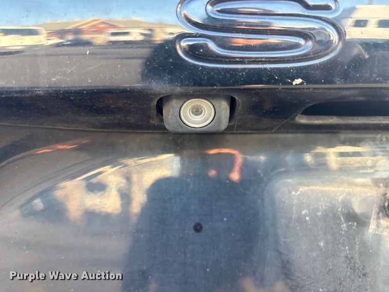 image for item EV2855 2014 Toyota Sienna van