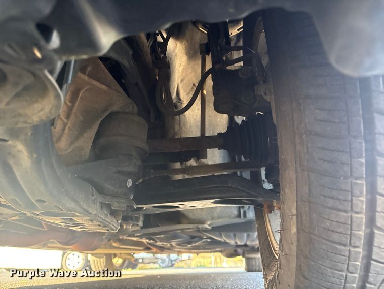 image for item EV2855 2014 Toyota Sienna van