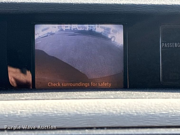 image for item EV2855 2014 Toyota Sienna van