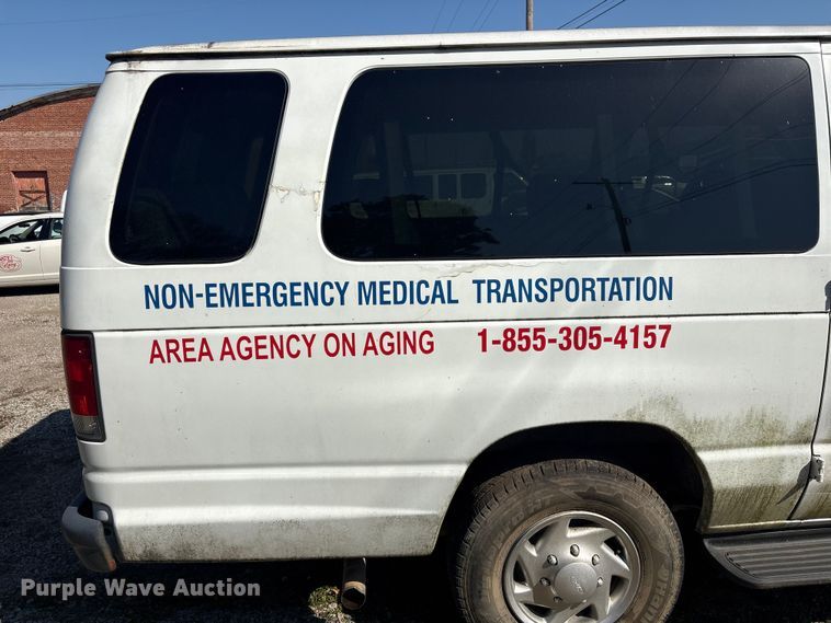 image for item EV2857 2014 Ford E350 van