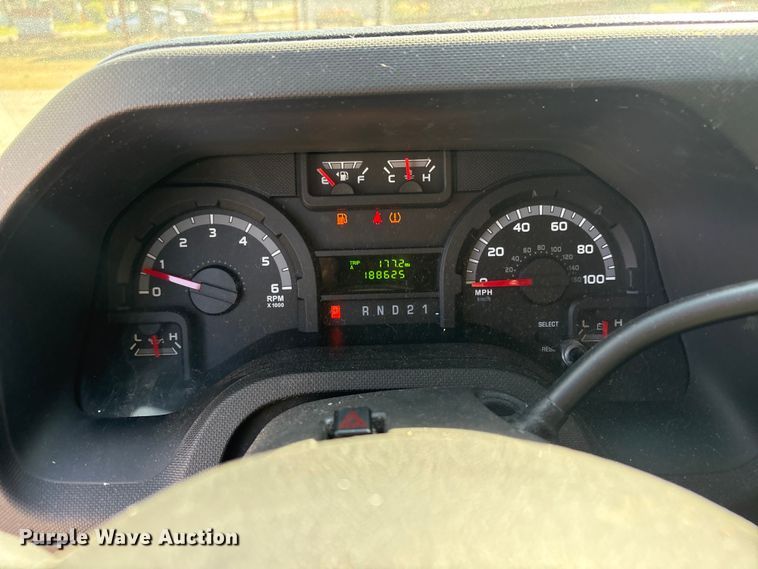 image for item EV2857 2014 Ford E350 van