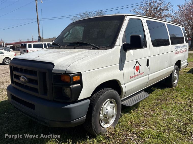 image for item EV2858 2014 Ford E350 van