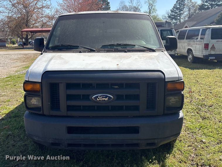 image for item EV2858 2014 Ford E350 van