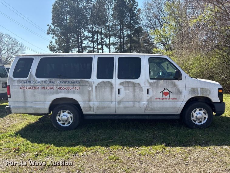 image for item EV2858 2014 Ford E350 van