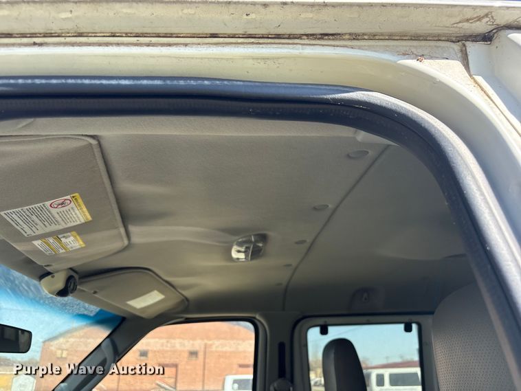 image for item EV2858 2014 Ford E350 van