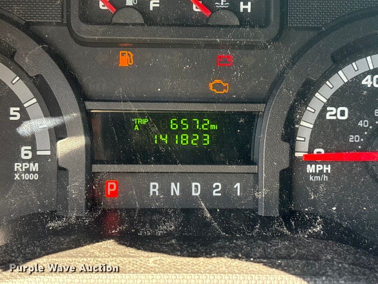 image for item EV2858 2014 Ford E350 van