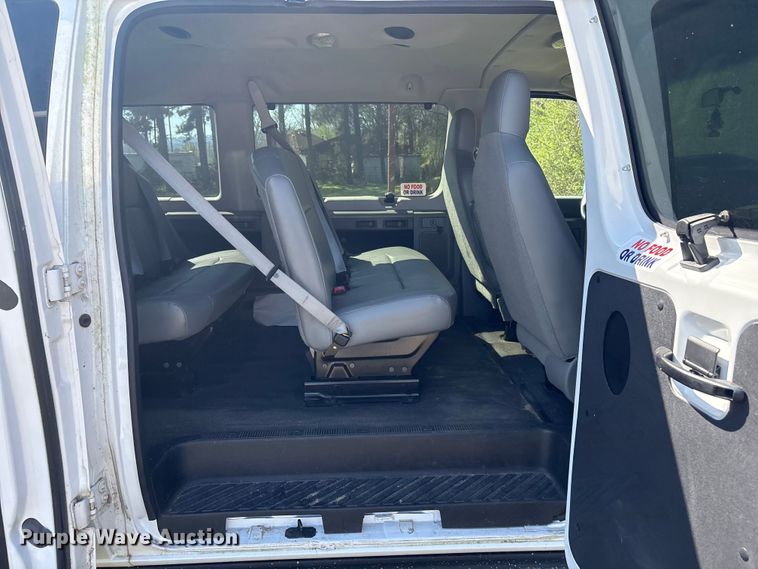image for item EV2858 2014 Ford E350 van