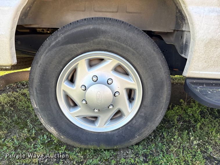 image for item EV2858 2014 Ford E350 van